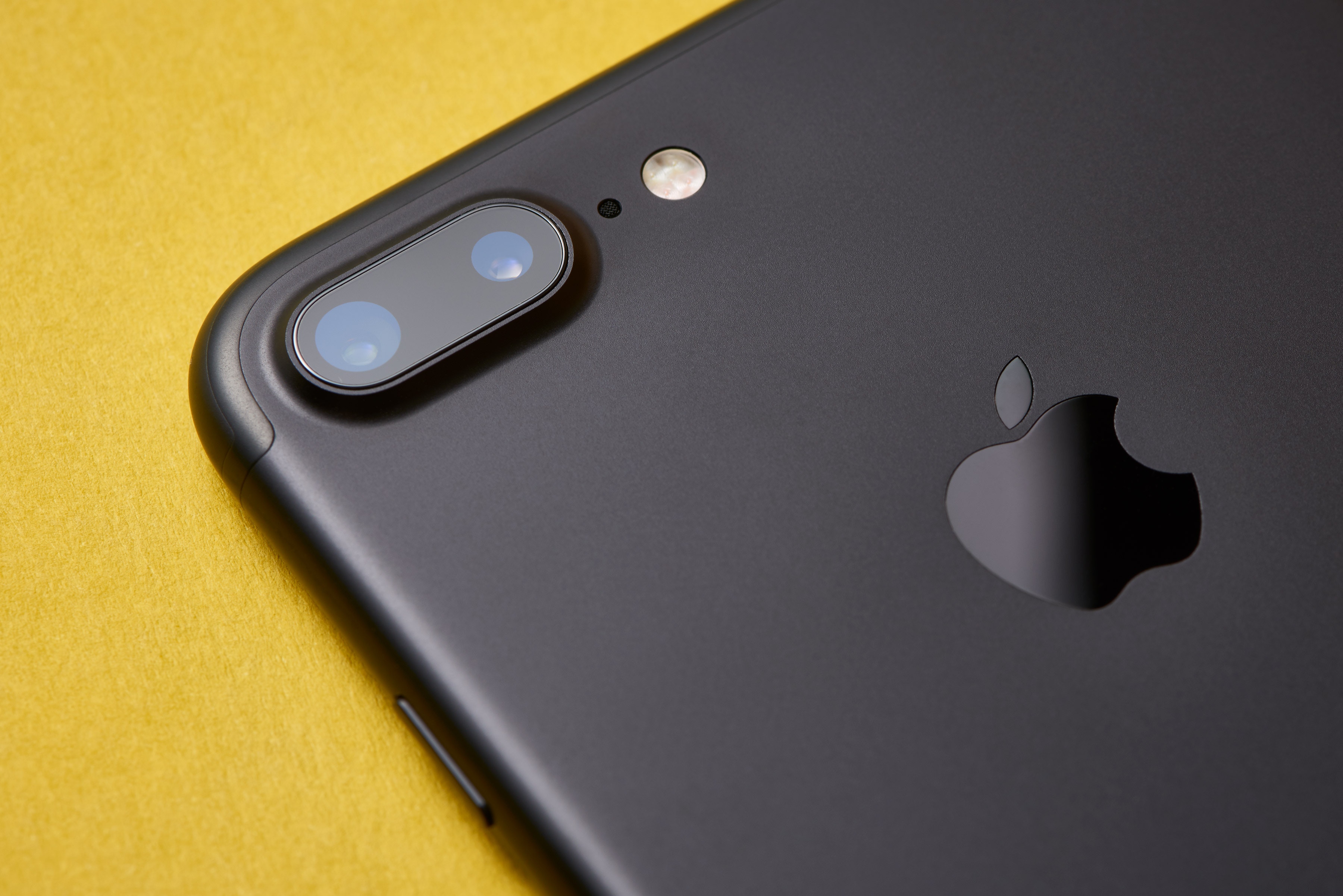 Apple, iPhone donanımını değiştirecek