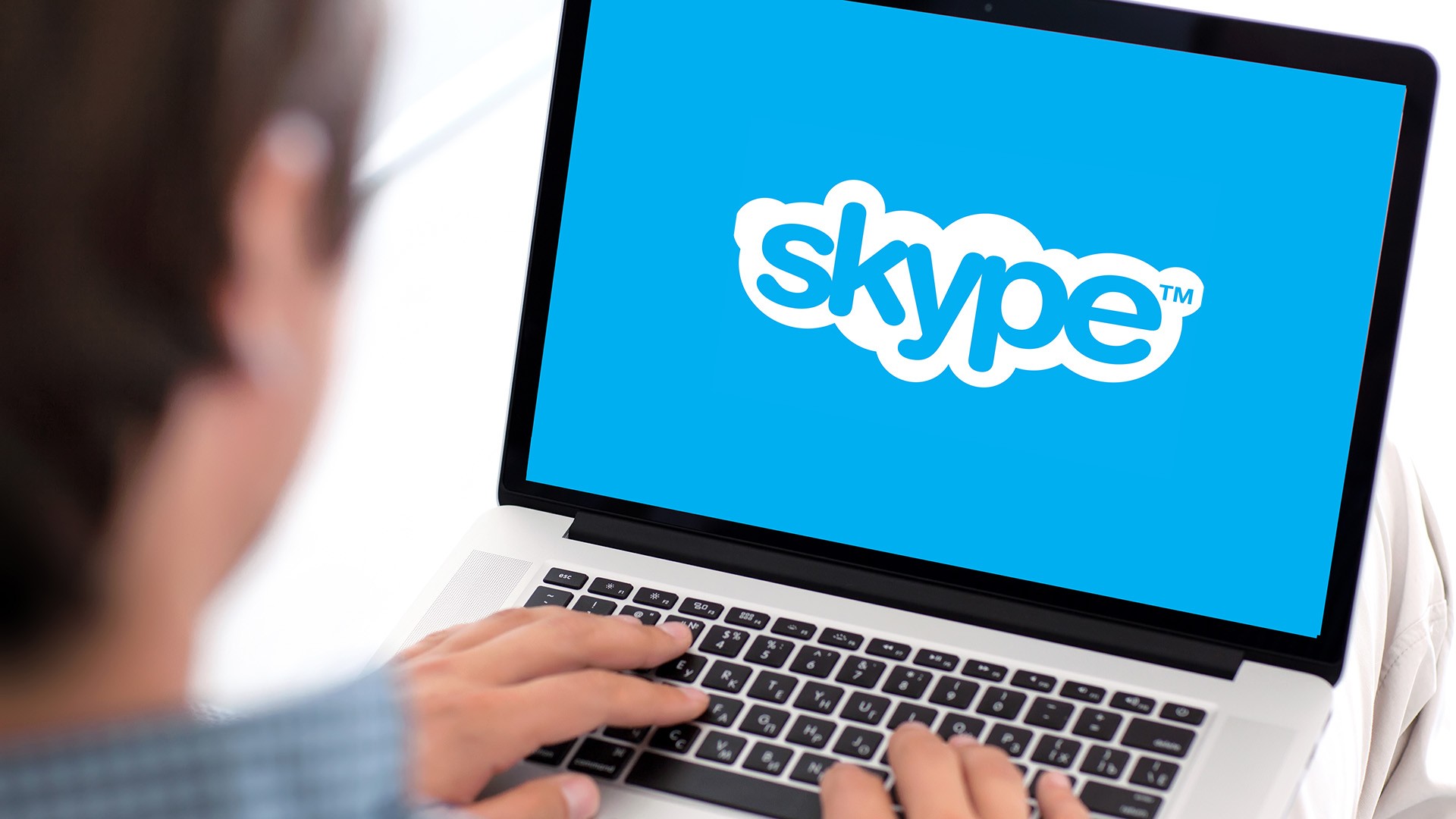 Skype'ın görüntülü arama özelliğine, bulanık arka plan seçeneği geliyor