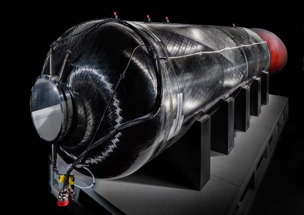 Virgin Galactic SpaceShipTwo'nun roket motorunu Smithsonian Müzesine bağışladı