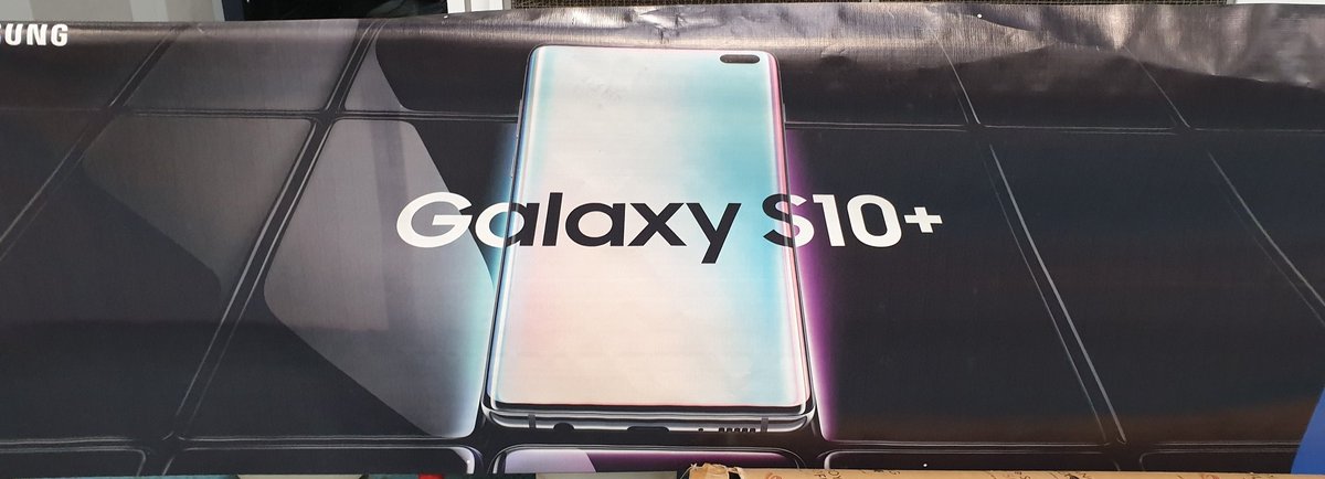 Galaxy S10+ posteri 3.5 mm kulaklık girişi ve USB-C portunu doğruladı