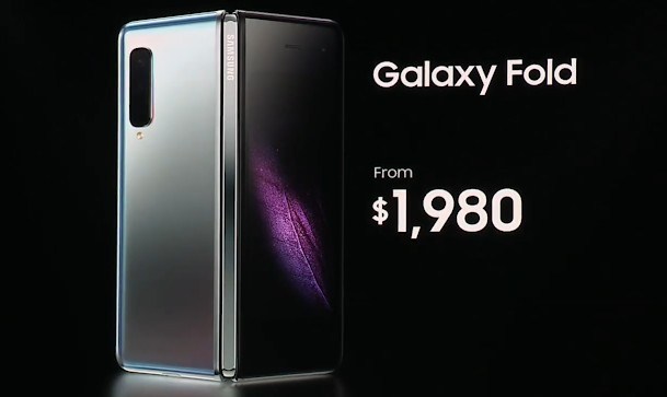 Katlanabilir ekranlı Samsung Galaxy Fold resmen tanıtıldı