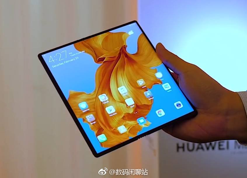 Huawei Mate X, tanıtımına saatler kala sızdırıldı