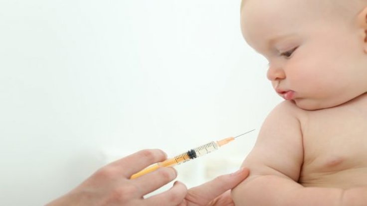 Youtube'un yeni sorunu, çocuk aşısına karşı olan kanallar