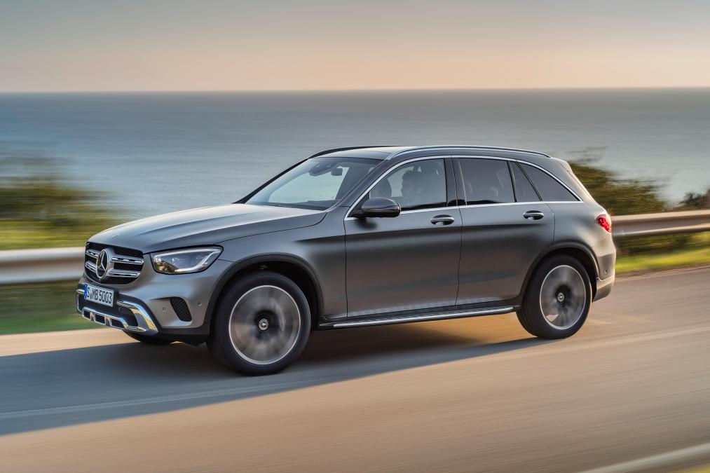 2019 Mercedes-Benz GLC tanıtıldı: Yeni motorlar, yeni teknolojiler