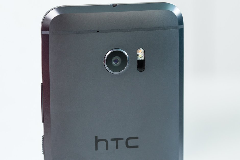 HTC marka hakkını devredebilir