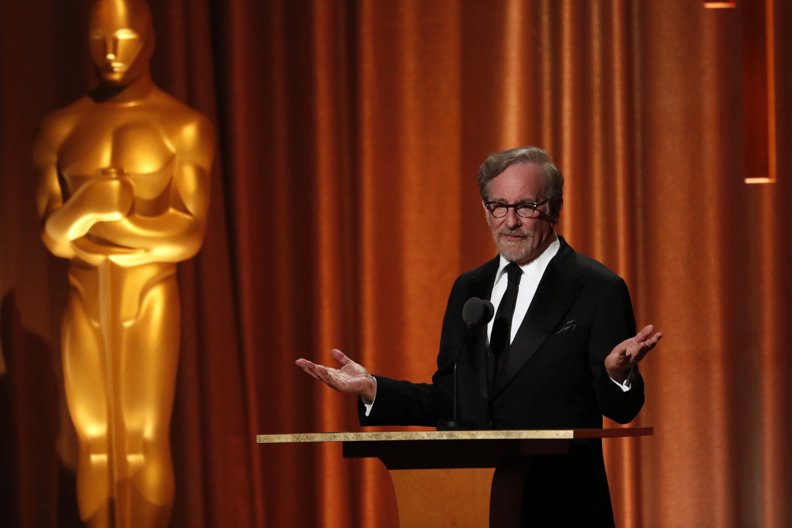 Steven Spielberg, Netflix yapımlarının Oscar ödülü almasına engel olmaya çalışmamış