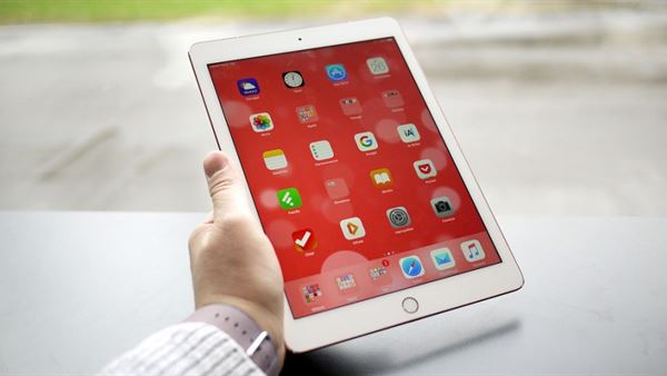 yeni nesil ipad kulaklik girisi ve