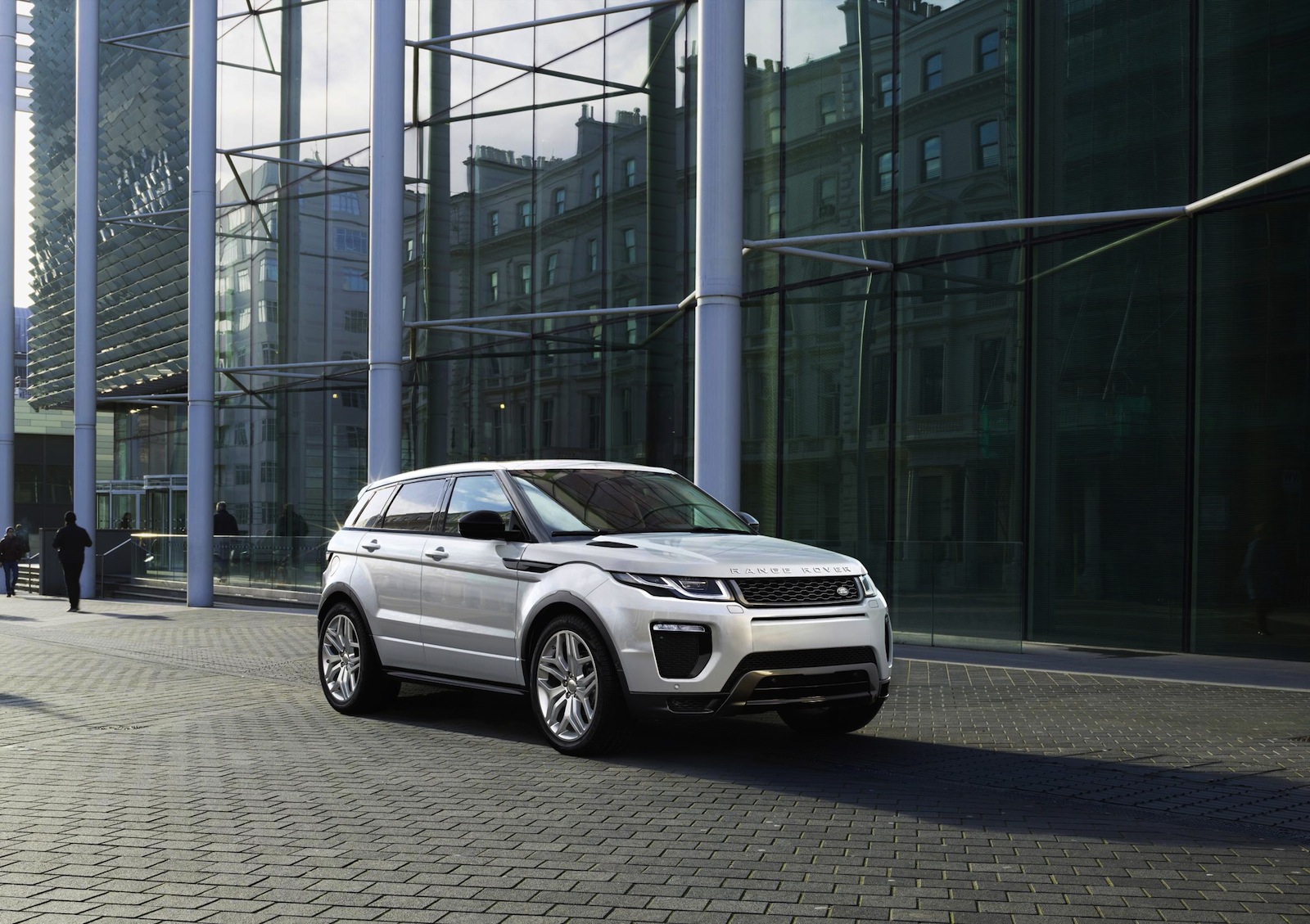 Land Rover, Evoque'u kopyalayan Çinli üreticiye açtığı davayı sonunda kazandı