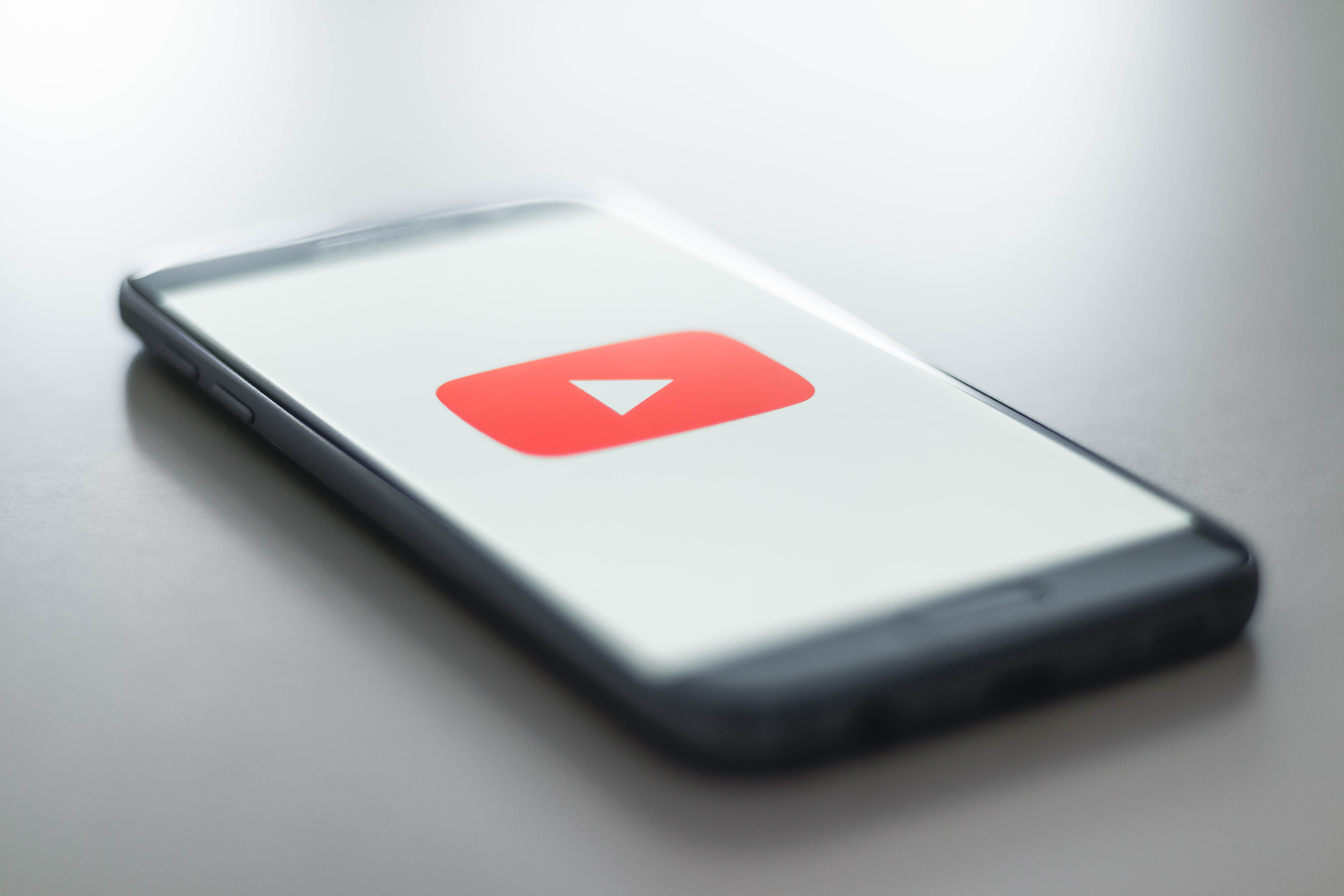 YouTube mobil internetin yüzde 40'ını kullanıyor