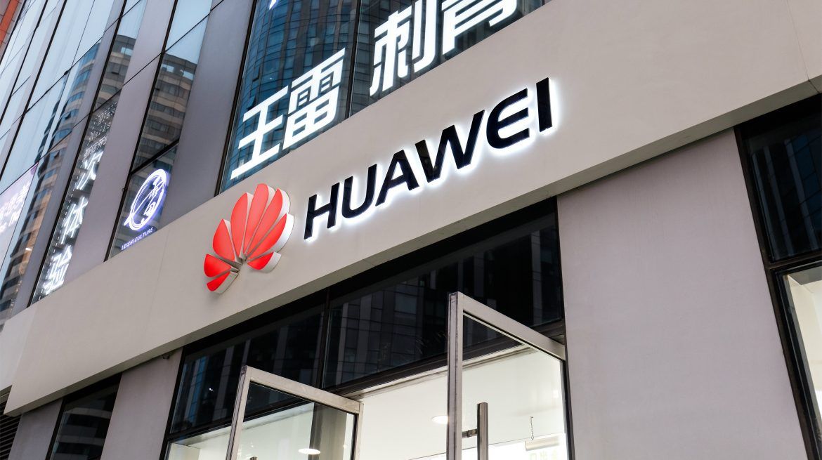 Huawei'nin ilk akıllı TV'si Nisan'da geliyor, hedef 10 milyon adet satmak