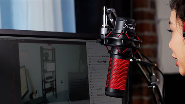 Odullu Hyperx Quadcast Profesyonel Mikrofon Satisa Cikiyor
