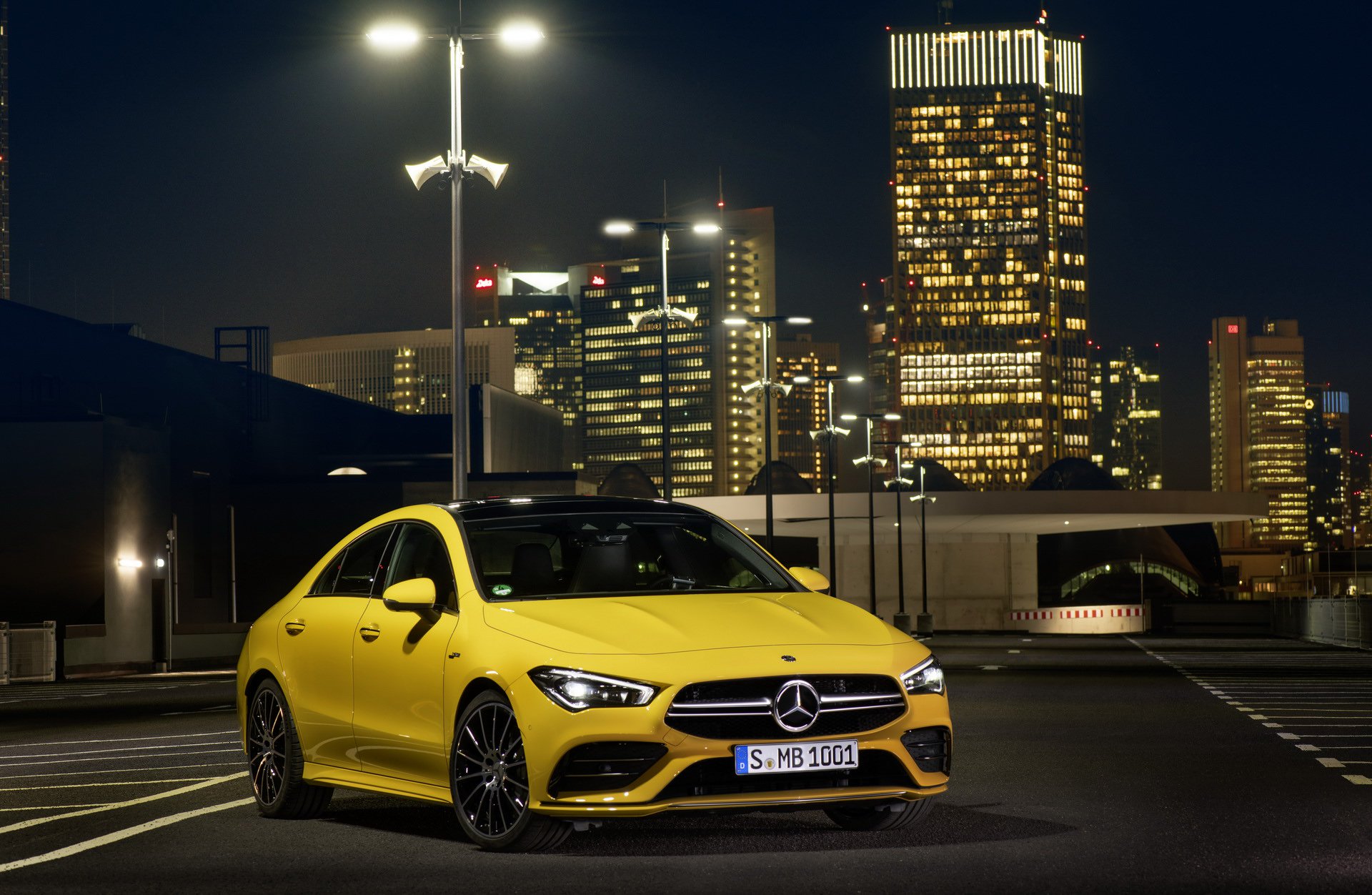 306 beygirlik yeni Mercedes-AMG CLA 35 4MATIC tanıtıldı