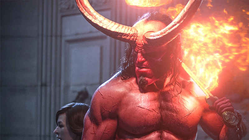 Eleştiri yağmuruna tutulan yeni Hellboy filmi gişede çakıldı