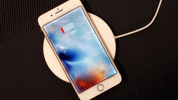 yeni kucuk ve ucuz iphone modeli 2020