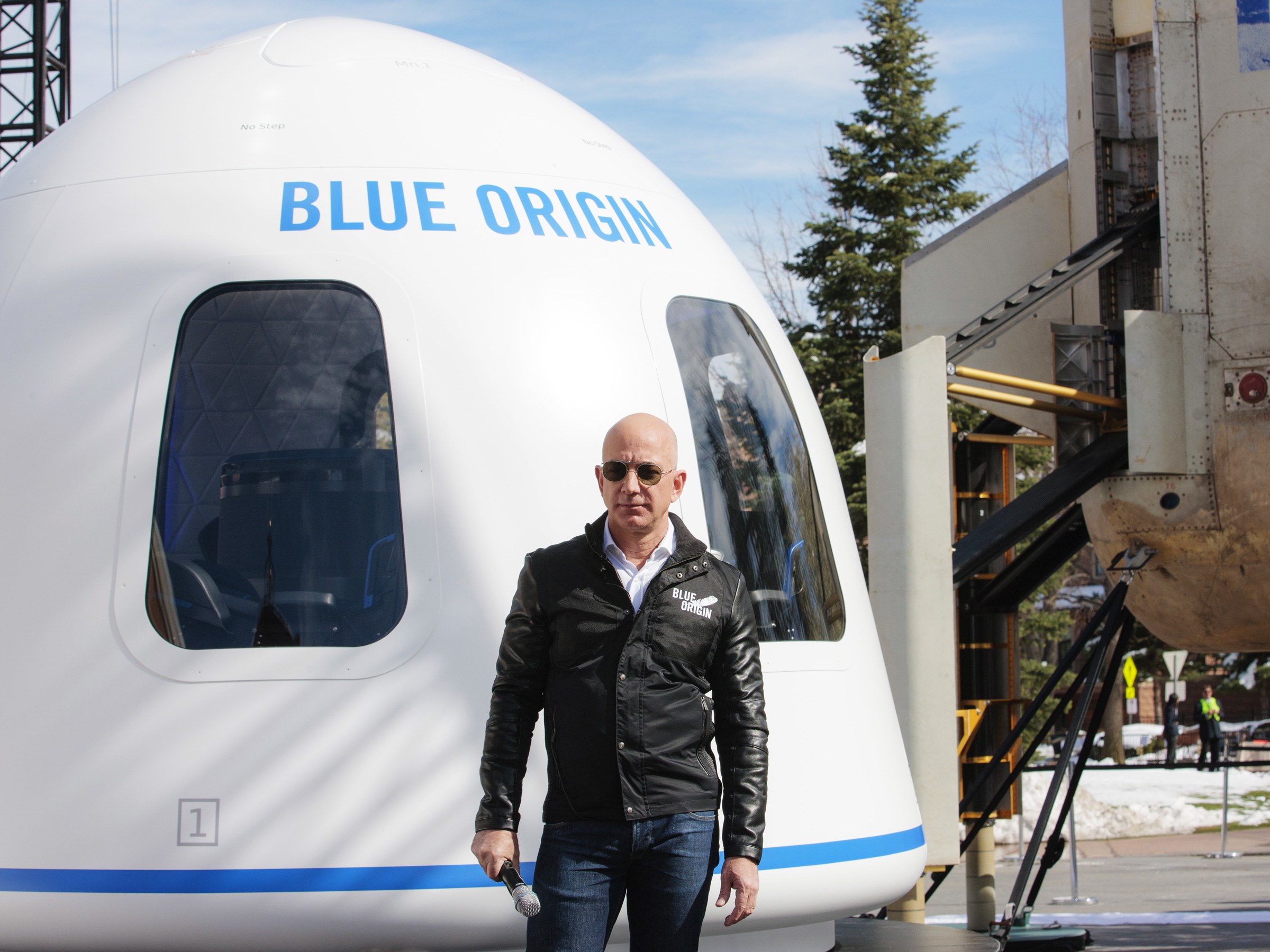 Blue Origin, Saturn V roketinin test edildiği platformu restore edecek