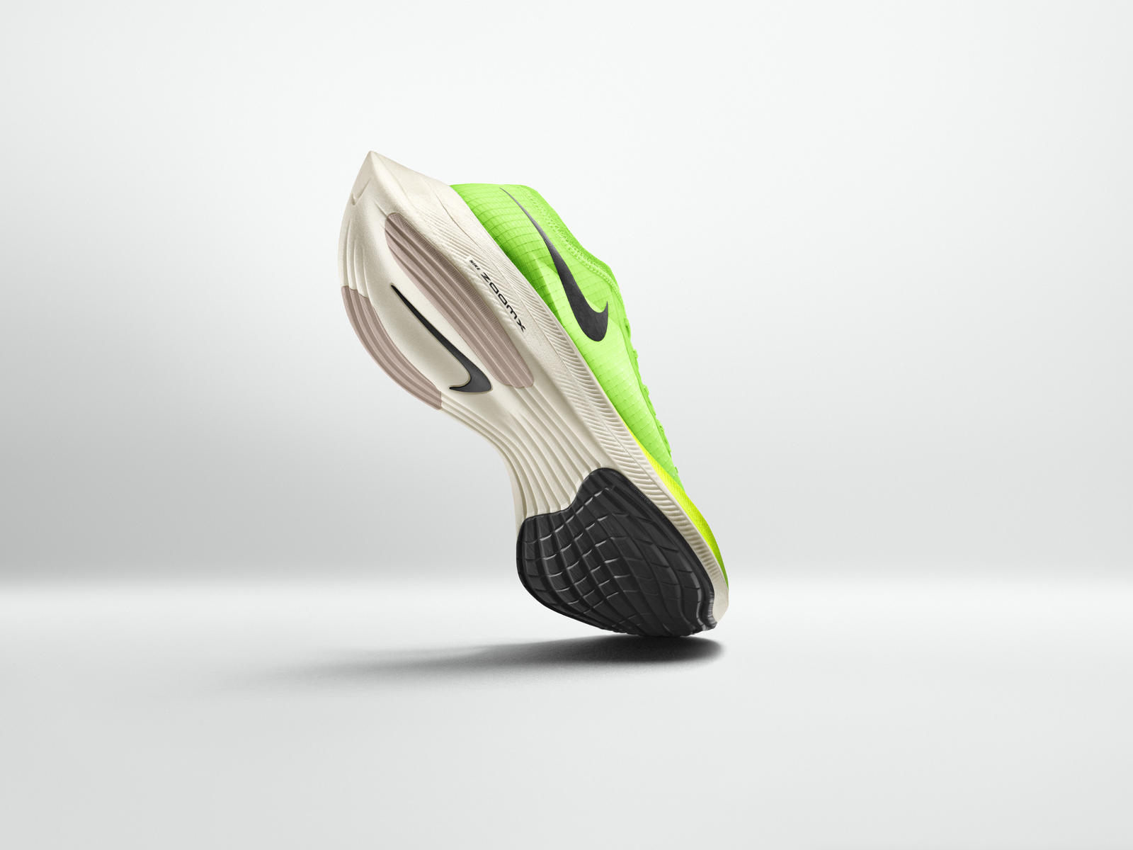 Nike ZoomX Vaporfly NEXT% koşu ayakkabısı duyuruldu