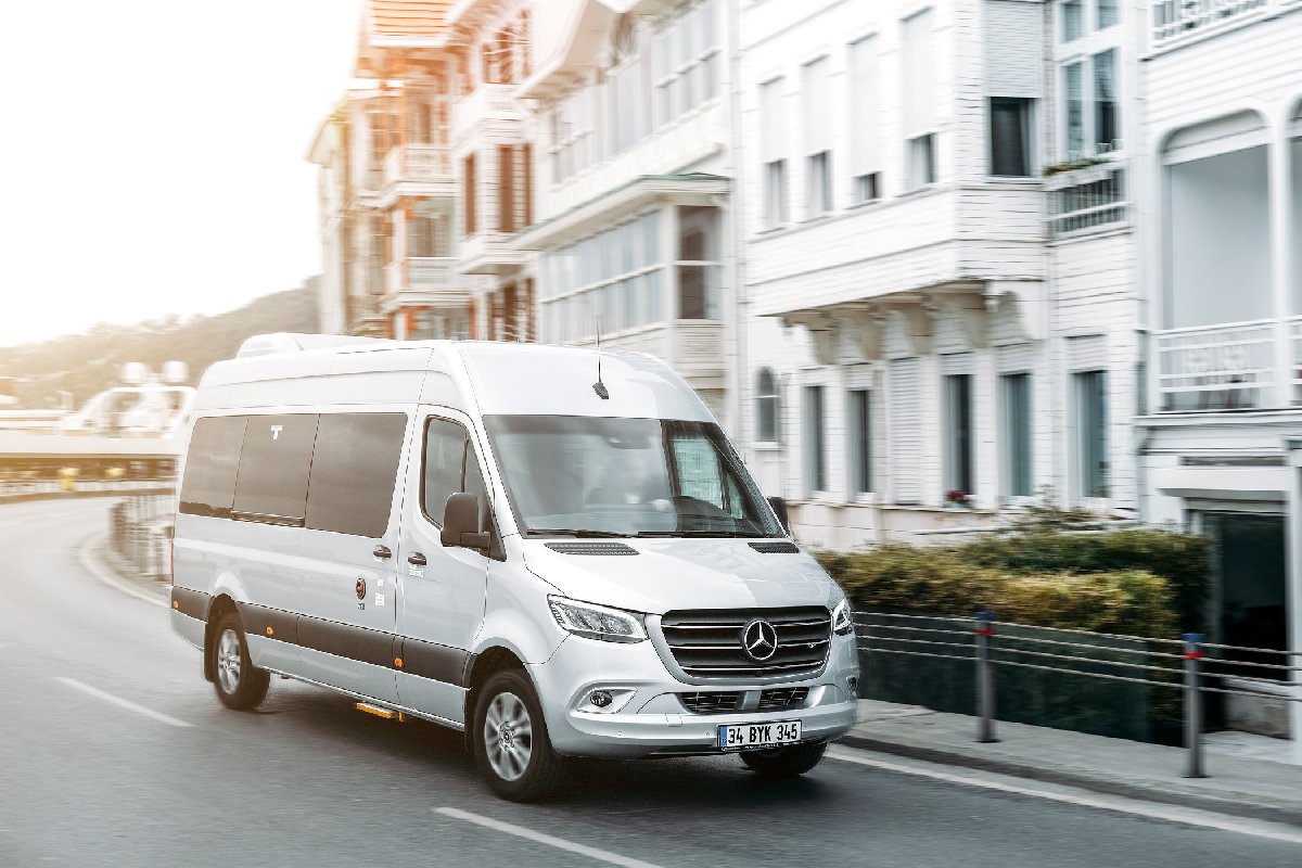 yeni mercedes-benz sprinter fiyatı ve özellikleri