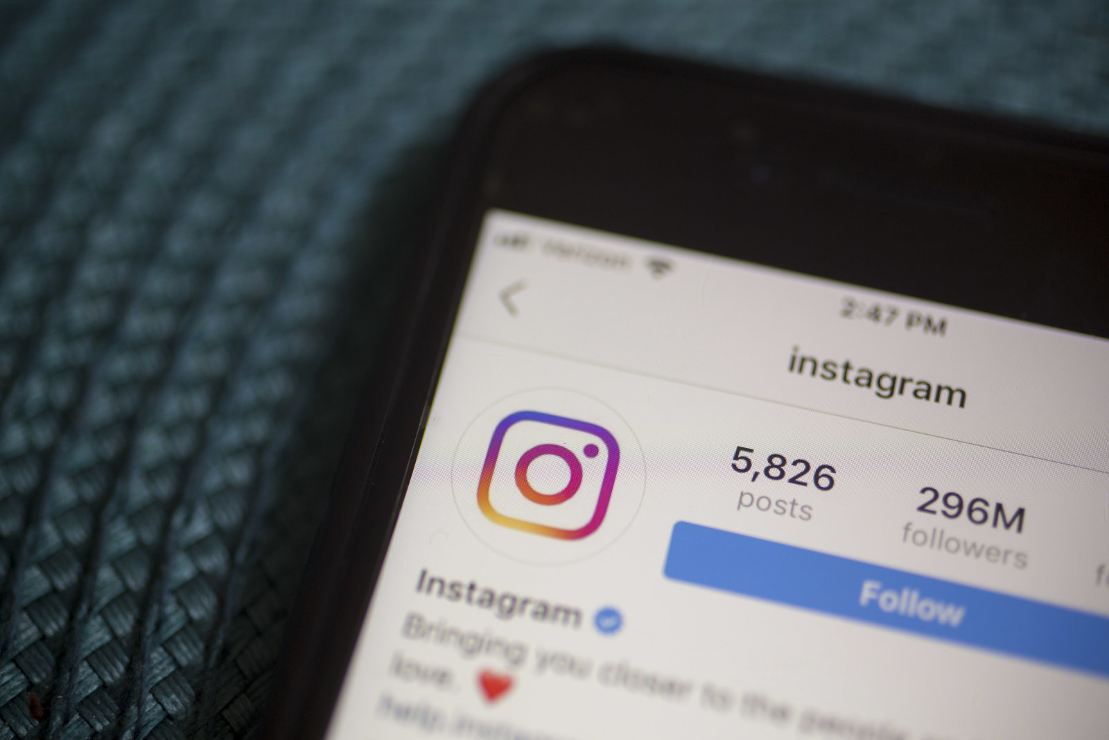 Instagram aşılar hakkında yanlış bilgi etiketlerini engelleyecek