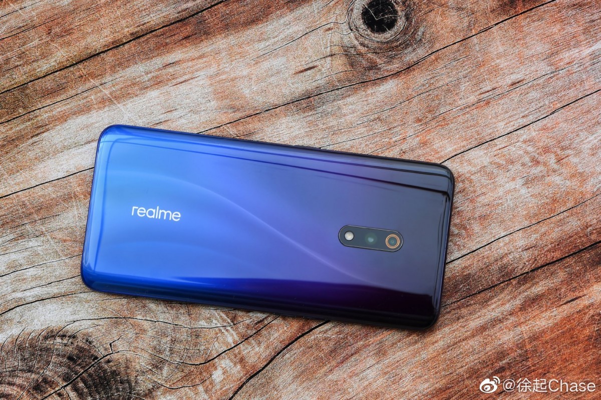 Realme X resmi görselleri ortaya çıktı