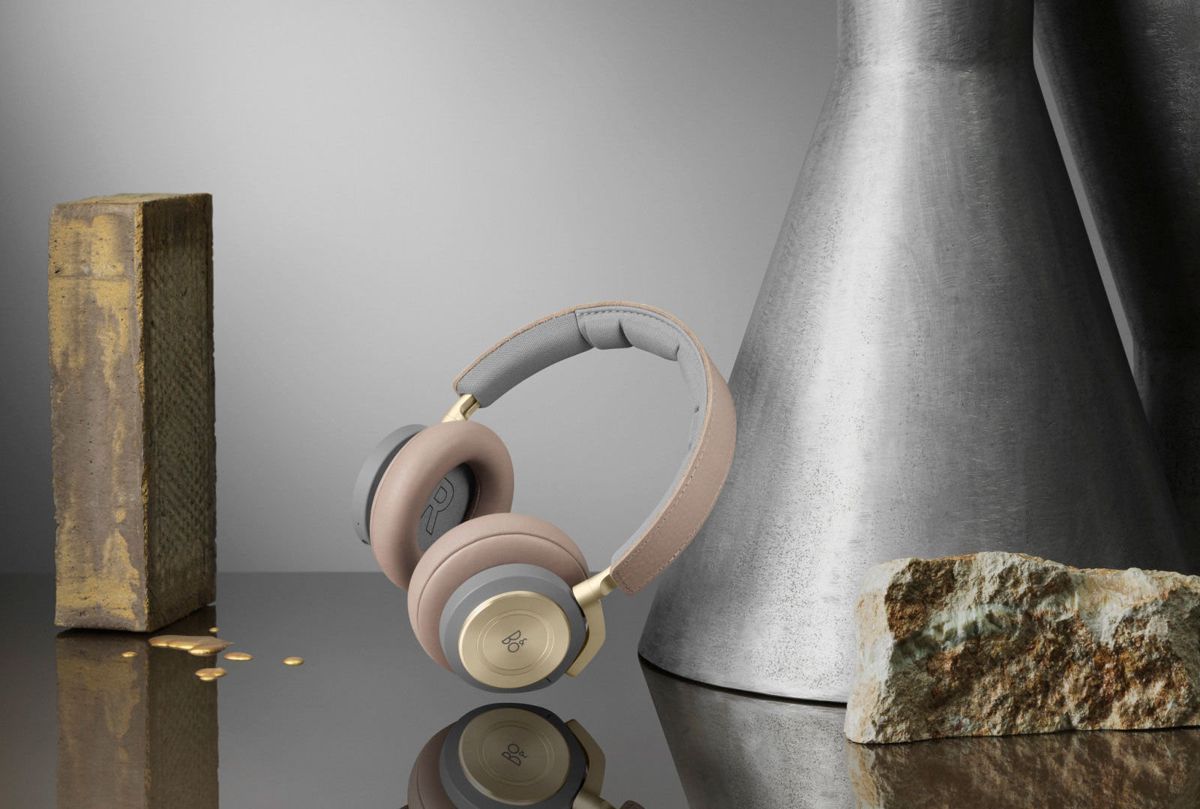 Bang & Olufsen, H9 model kulaklıklarını Google Asistan desteği ile güncelledi