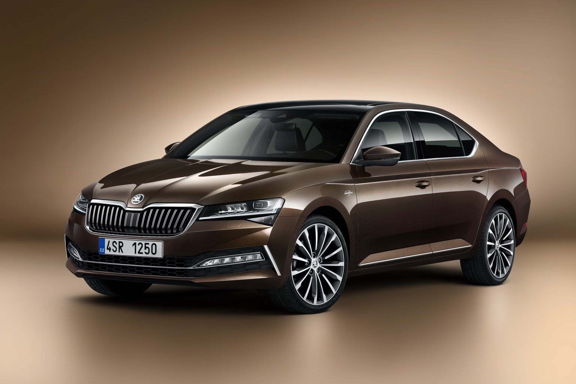 2019 skoda superb tasarımı ve özellikleri