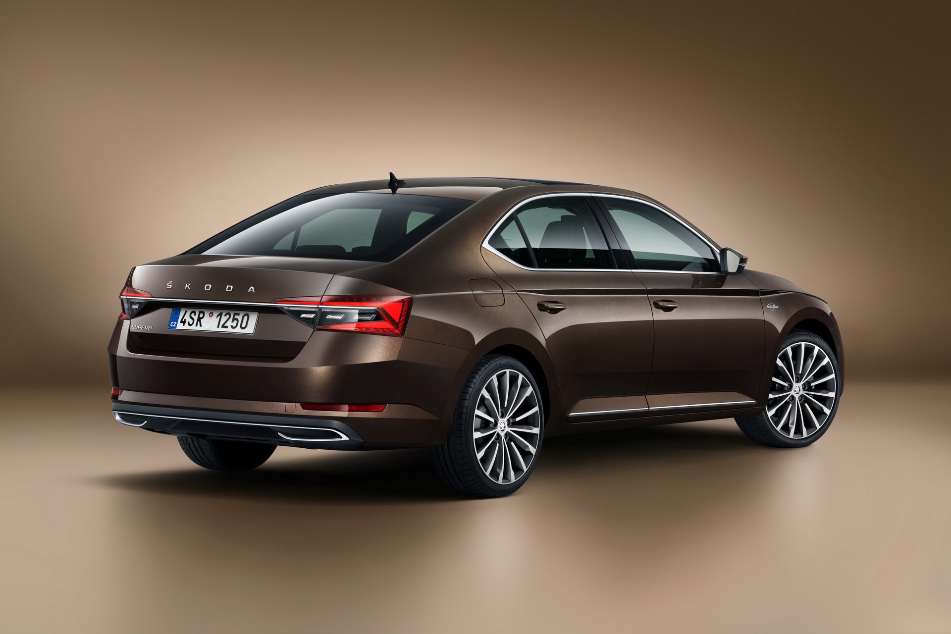 2019 skoda superb tasarımı ve özellikleri