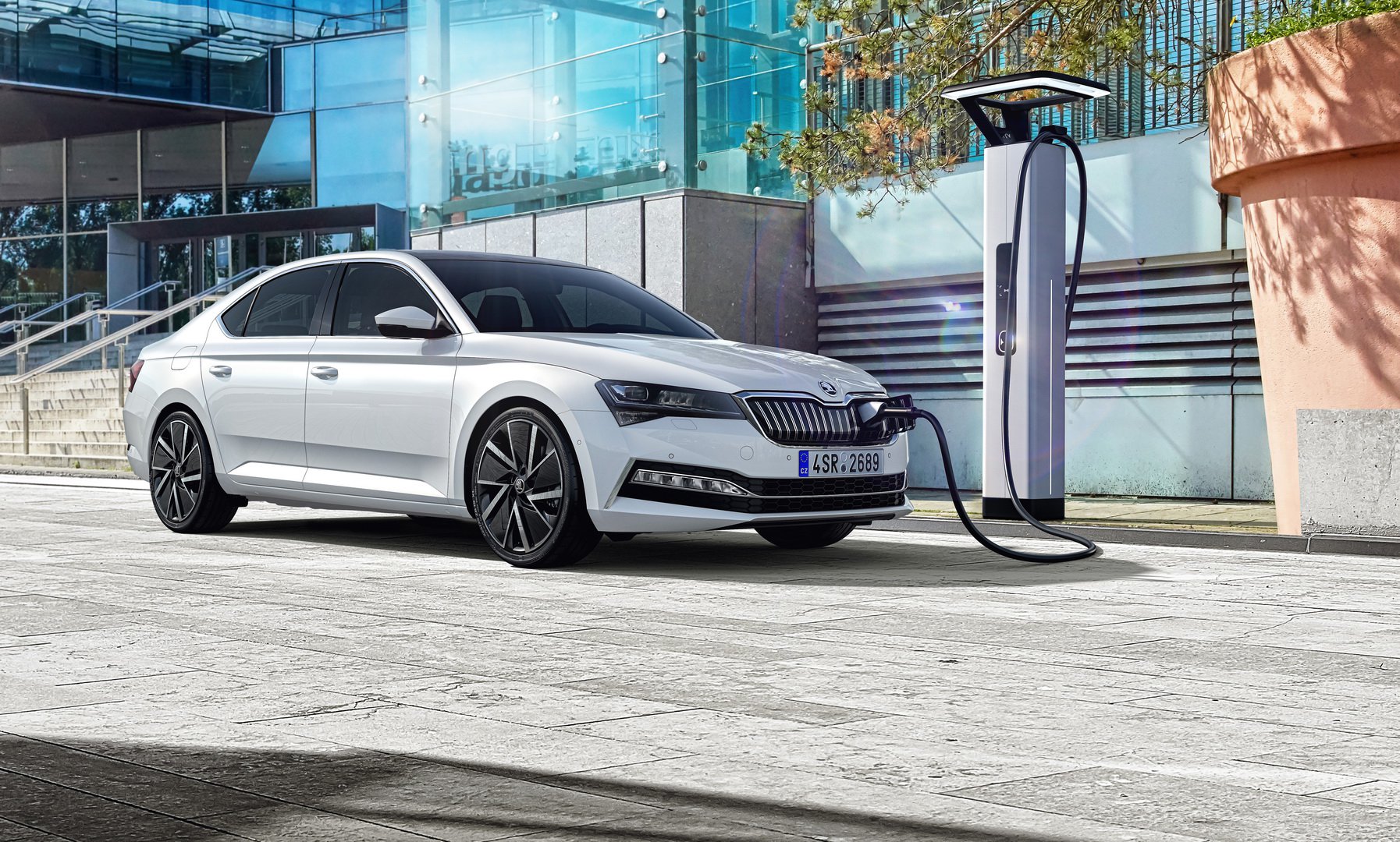 2019 skoda superb tasarımı ve özellikleri