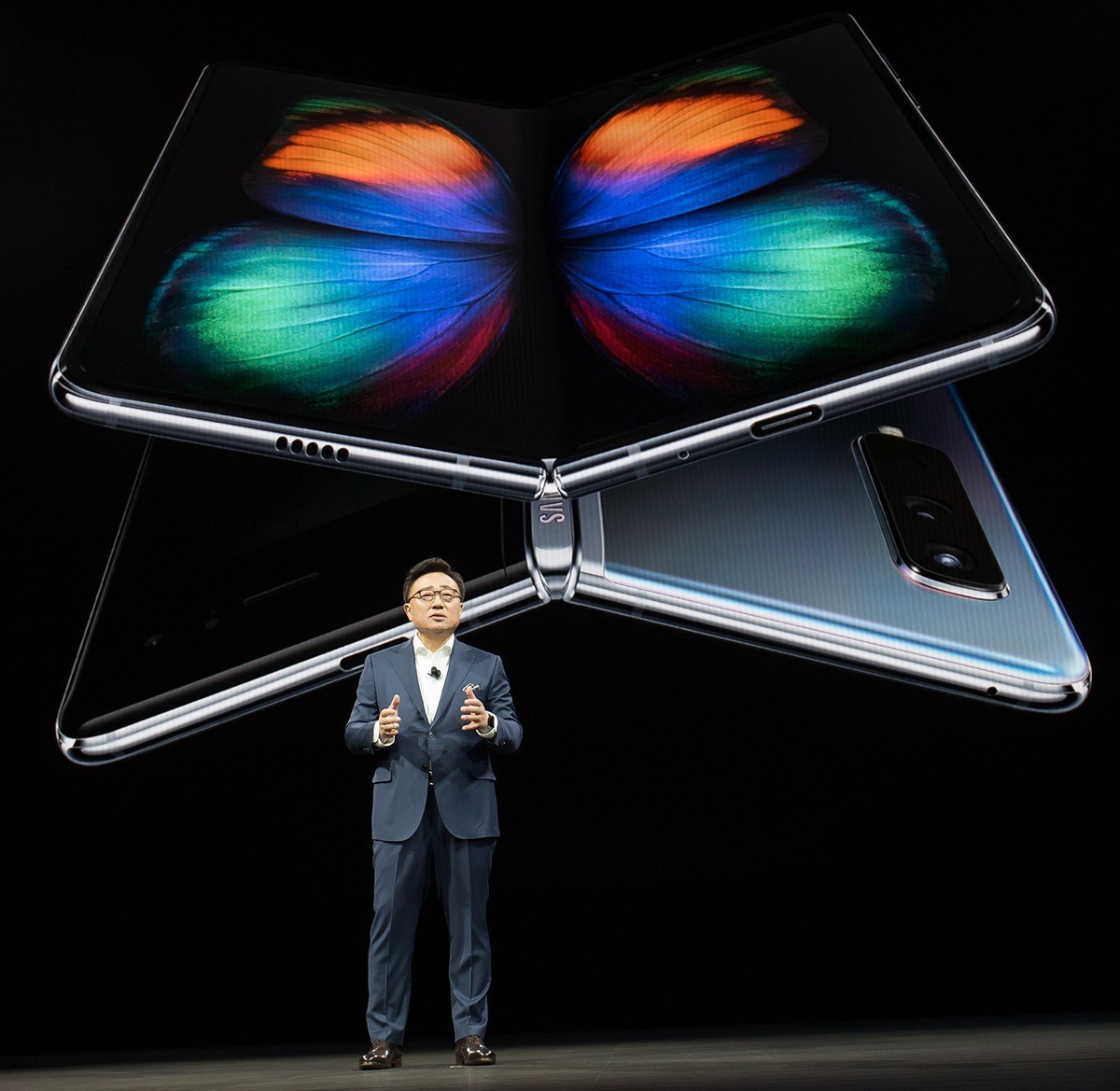 Galaxy Fold, Haziran ayında da piyasaya sürülmeyecek