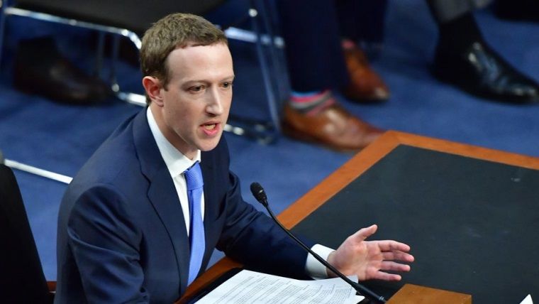 Facebook'tan garip savunma: Kullanıcıların gizlilik beklentisi yok