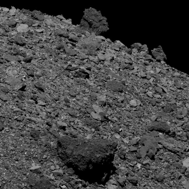 NASA, Bennu asteroitinin 'şimdiye kadarki en detaylı' görselini yayınladı