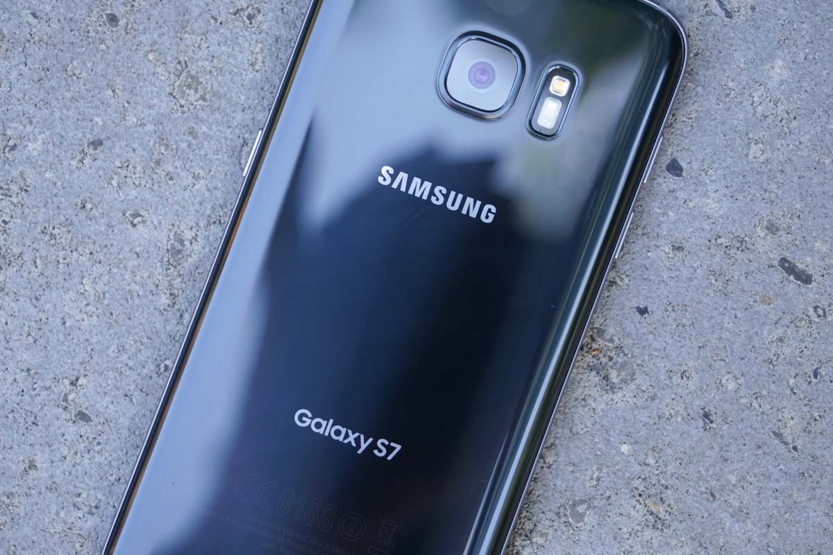 Samsung Galaxy S7 ve S7 Edge modellerinin güncelleme dönemleri değişti