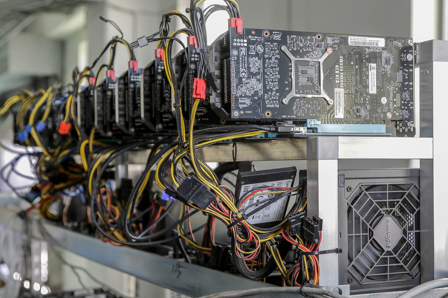 Güneş enerjili Bitcoin madencilik çiftliği kuruluyor