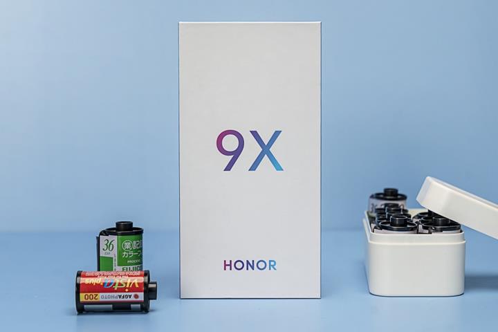 Honor 9X'in özelliklerini açığa çıkaran yeni ipucu görselleri yayınlandı