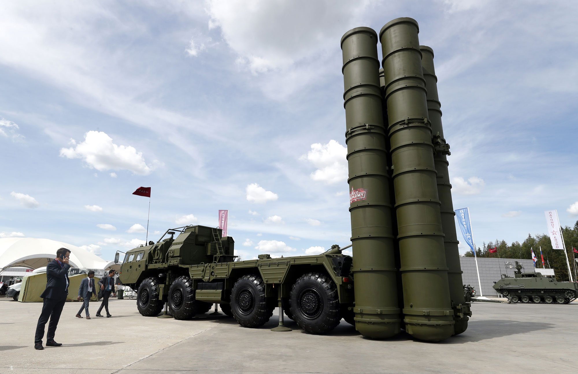 Meraklı bekleyiş sona erdi: S-400 parçaları Türkiye'de!