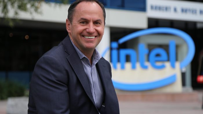 Intel CEO’su: 10 nm’nin gecikmesi aşırı agresif geliştirmelere gitmemizden kaynaklanıyor