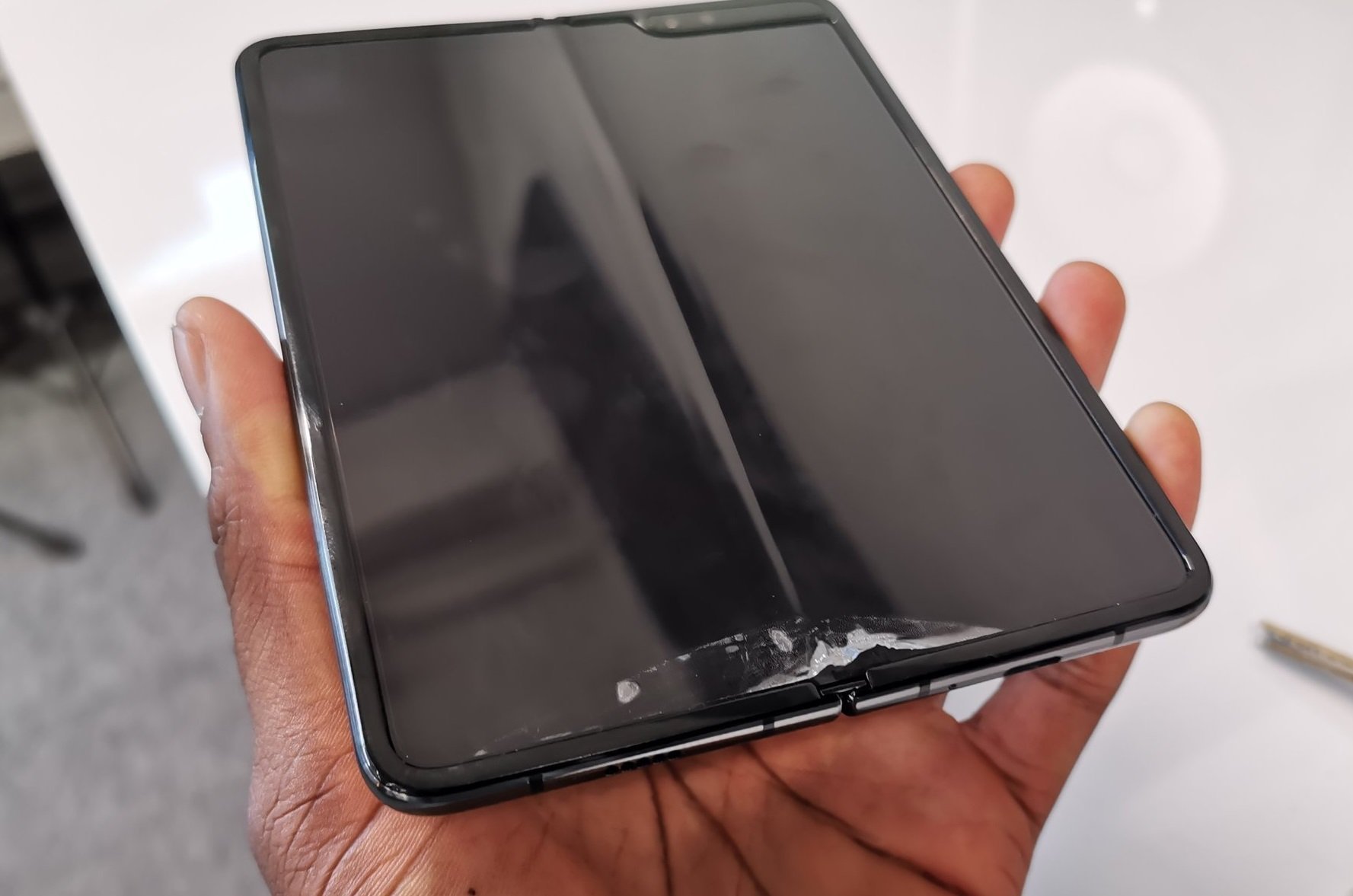 Samsung Galaxy Fold, endüstri uzmanlarının dayanıklılık testinden geçti