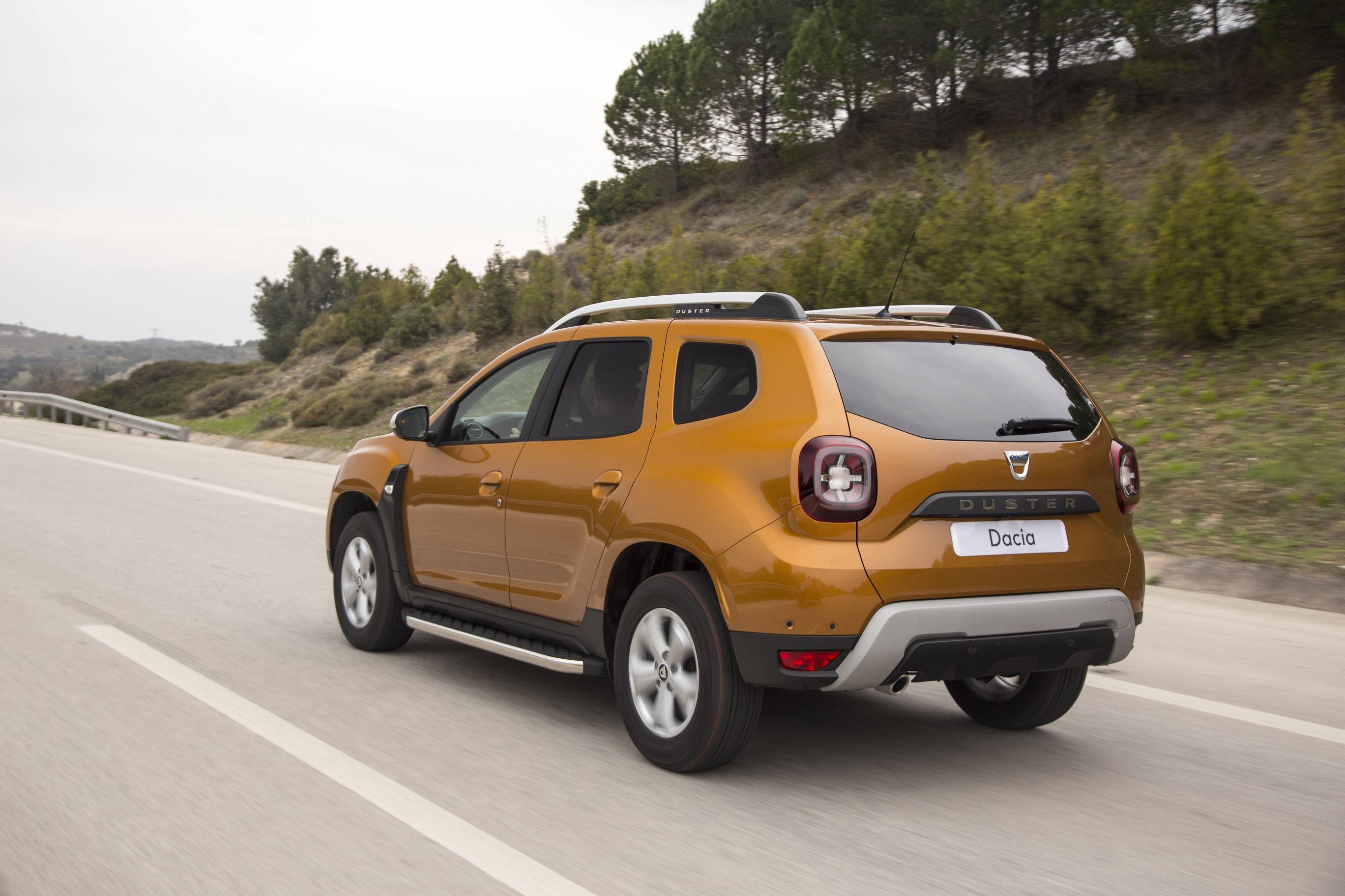 Dacia Duster'a ekonomik motor takviyesi: 1.0 lt üç silindirli TCe 100