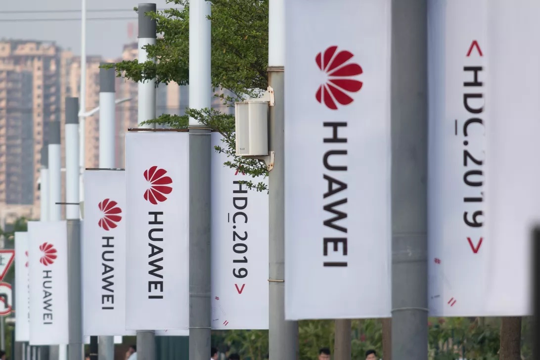 Huawei’ye Trump’tan kötü haber