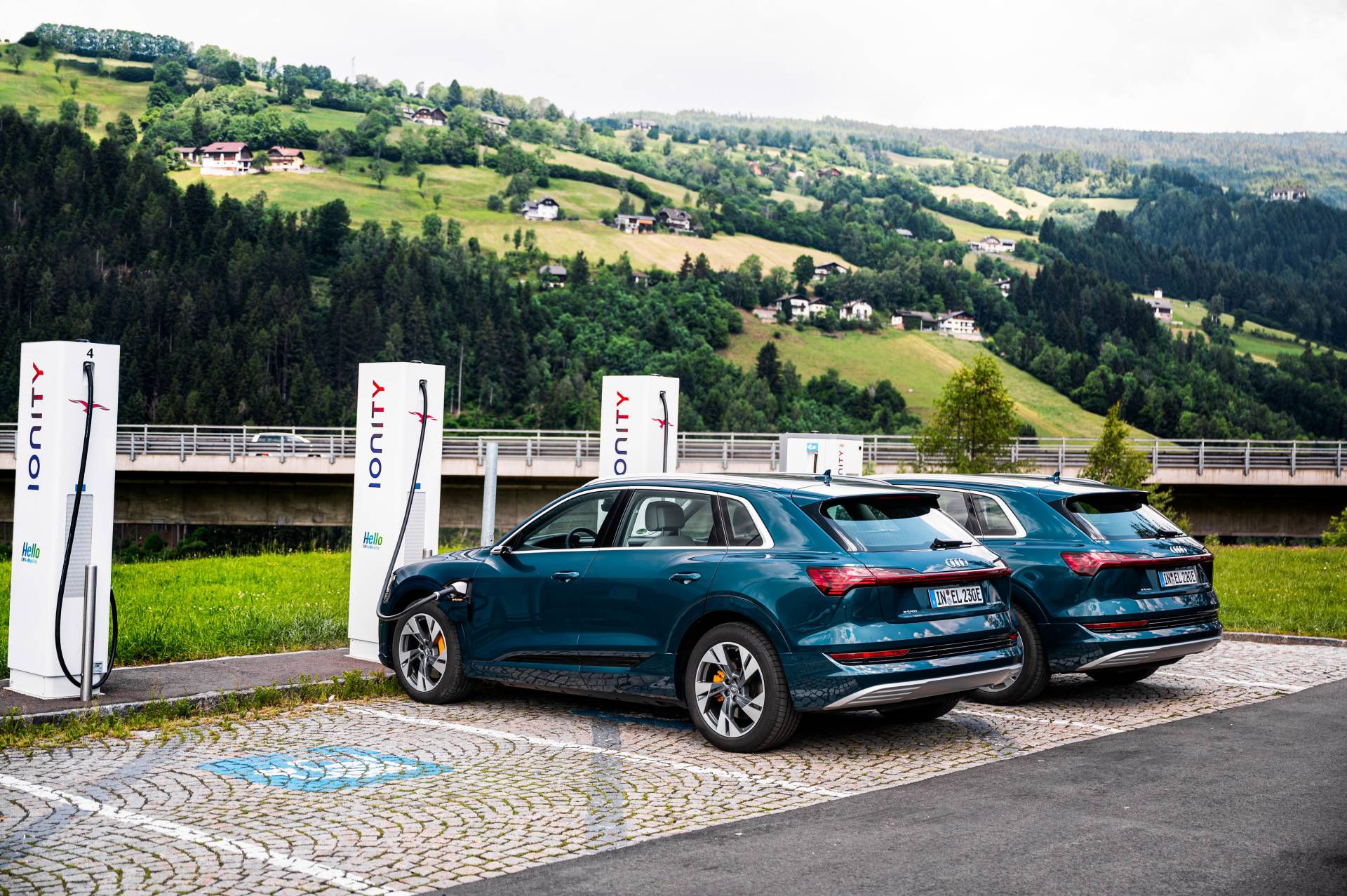 Elektrikli araçlar uzun yola uygun mu? Audi'ye göre evet