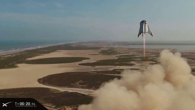 SpaceX'in prototip roketi 'Starhopper', 150 metre yüksekliğe ulaştı (VİDEO)