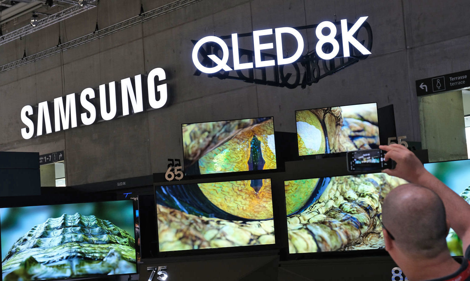 Samsung ve SK Telecom, 5G özellikli 8K TV'ler için ortak çalışacak