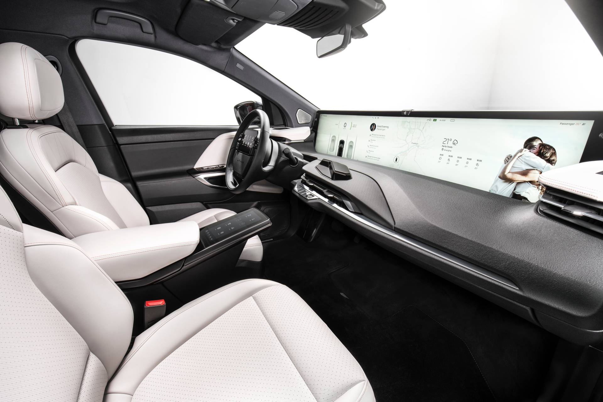 48 inç multimedya ekranına sahip Byton M-Byte elektrikli SUV, nihai tasarımıyla Frankfurt'ta