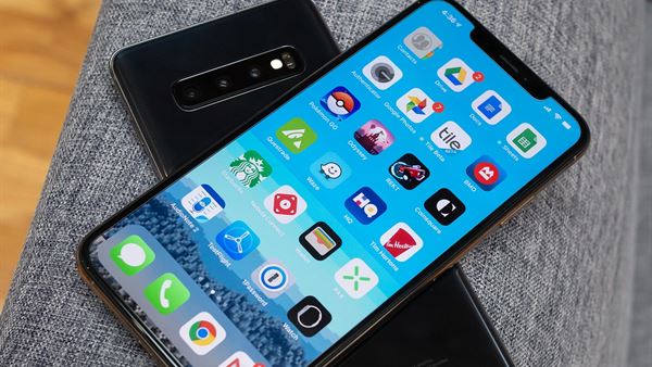 yeni iphone modellerinde ters kablosuz