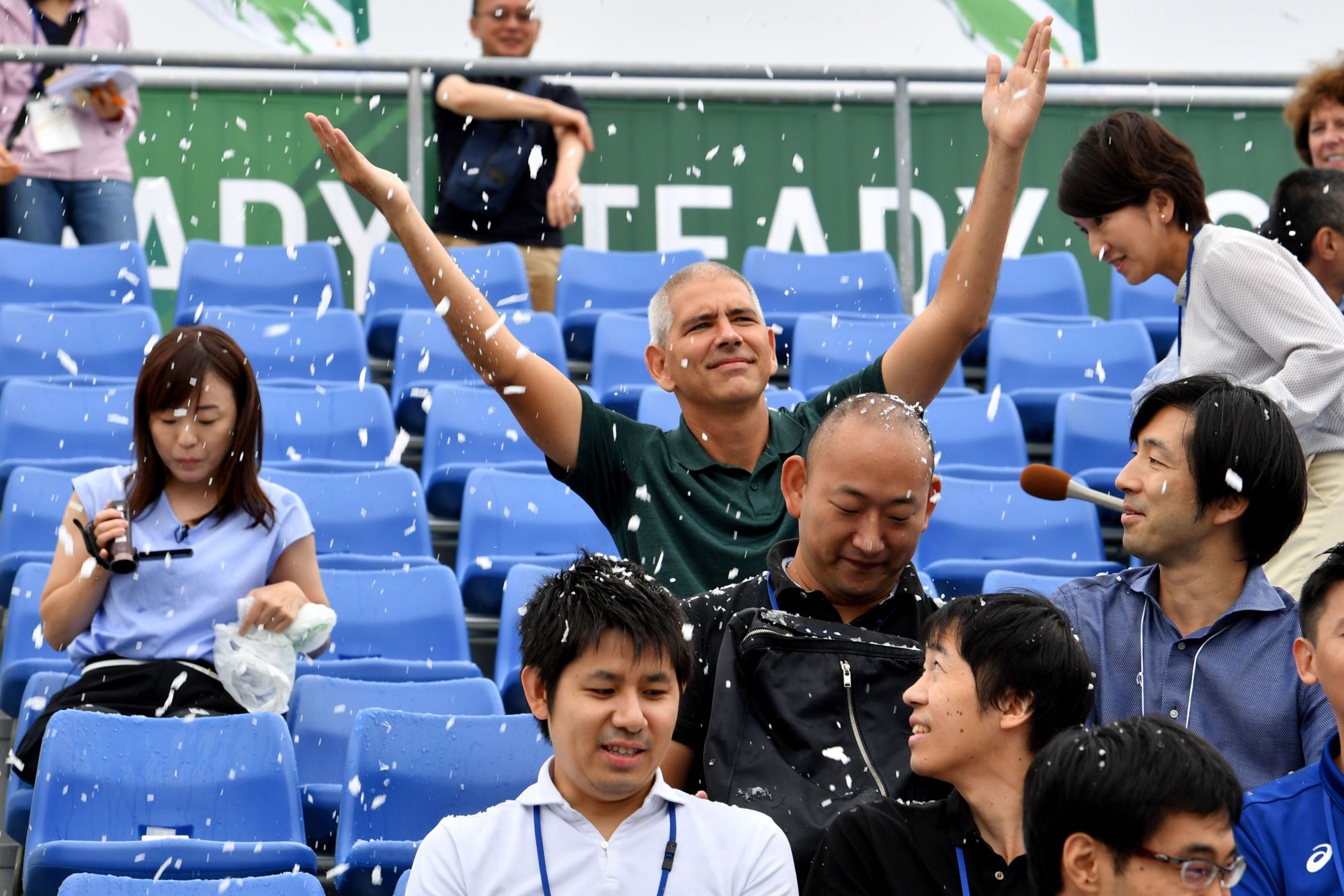 Tokyo Olimpiyatları'nda seyircileri serinletmek için için yapay kar kullanılabilir