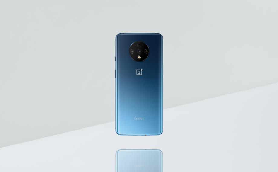 OnePlus 7T üç arka kamera, 90Hz ekran ve Snapdragon 855+ ile tanıtıldı