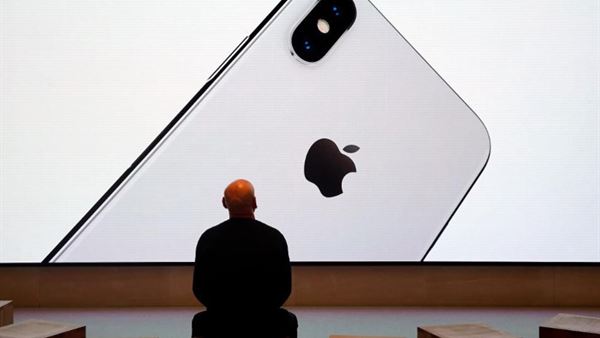 gelecek iphone modellerindeki apple