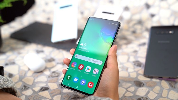 Samsung'un ekran altı kameraya sahip telefonu, 2020'nin ilk yarısında gelebilir