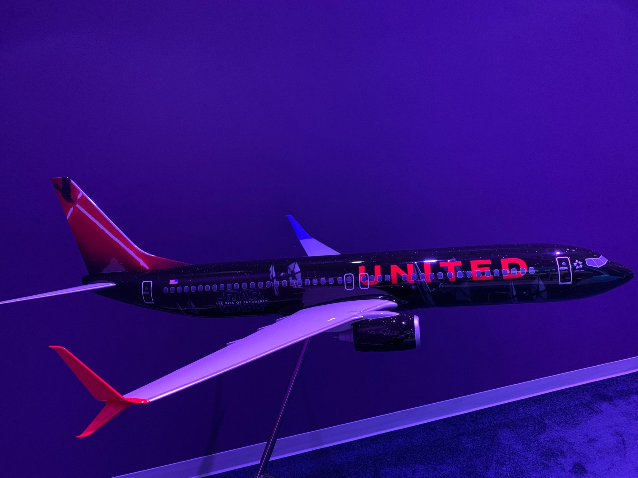 United Airlines, Star Wars: Skywalker’ın yükselişi temalı bir uçak hazırlıyor 