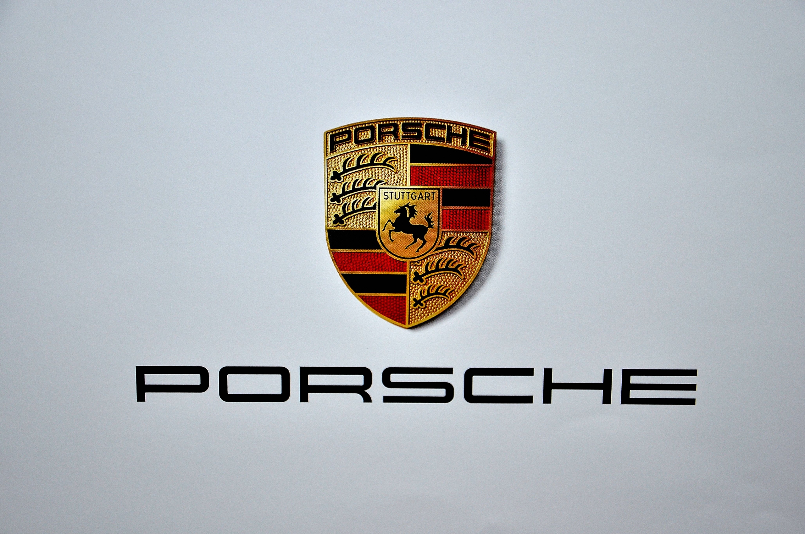 Porsche, internet sitesi üzerinden otomobil satışına başlıyor