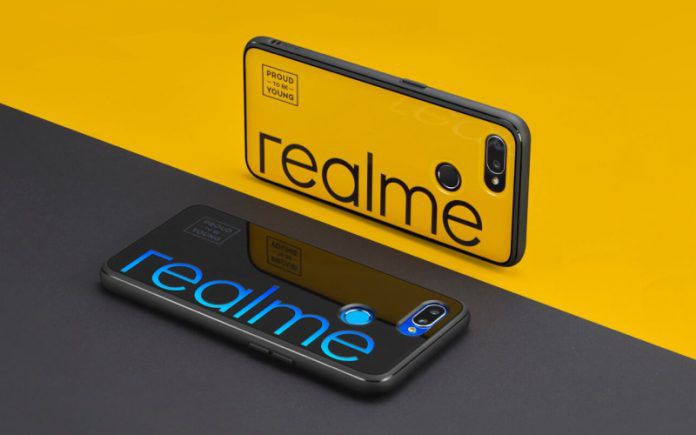 Realme X50 5G çift selfie kamerasıyla geliyor